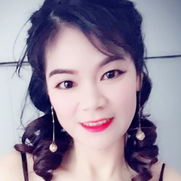 碧蓝七彩的照片