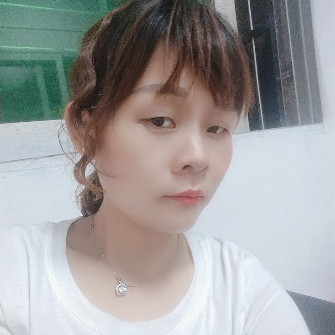 兮颜那温柔的照片