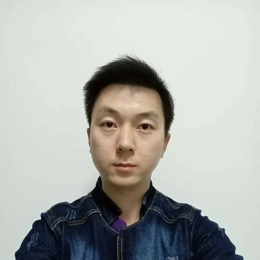 秦正则的照片