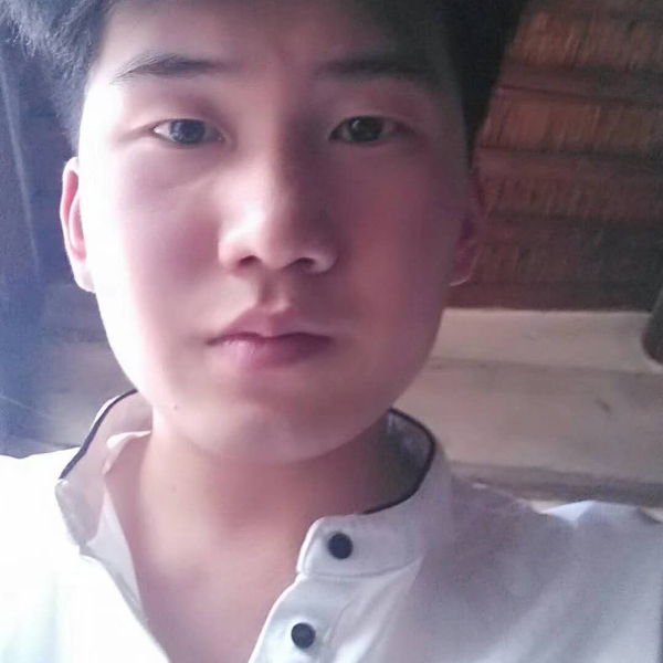 眯眯眼皮带的照片