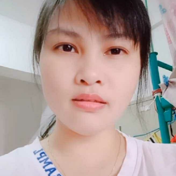 鞋子爱恋贪玩的照片