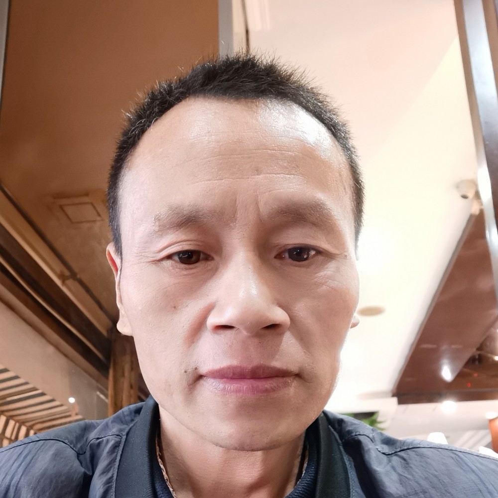 老虎天真的照片