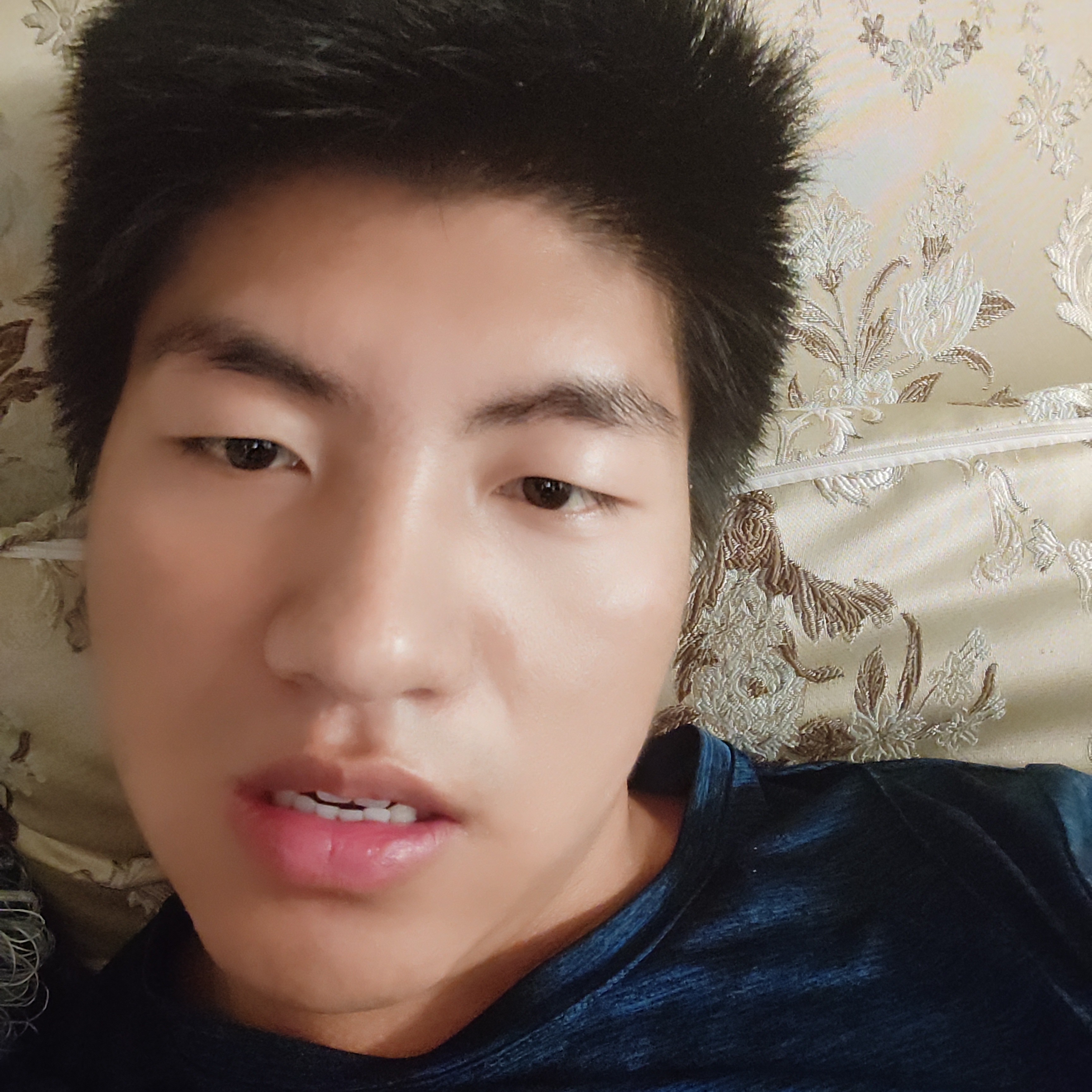奇迹用俊逸的照片