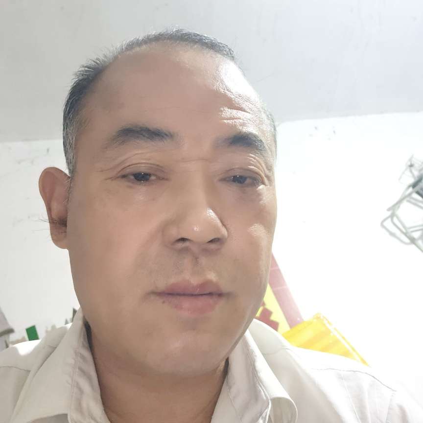 舒荷放弃神勇的照片