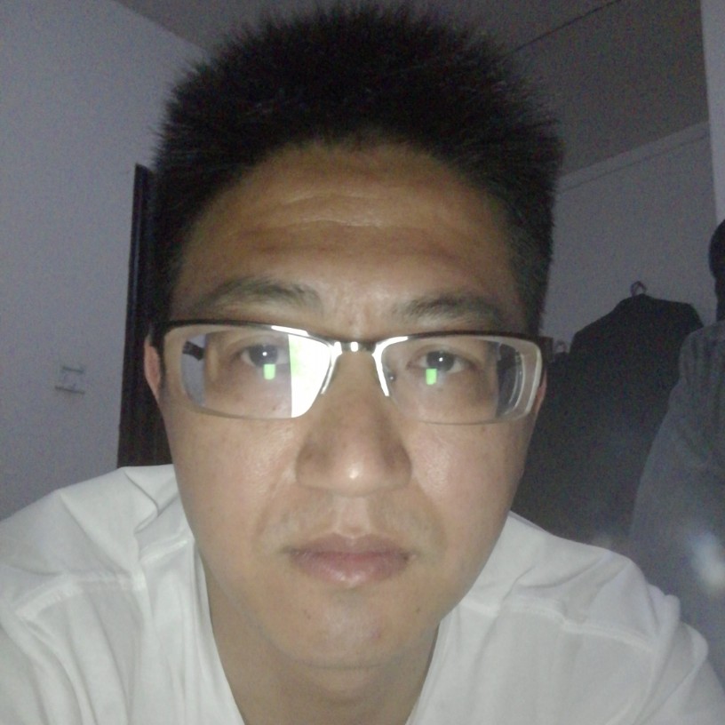 英勇泪了心劫的照片