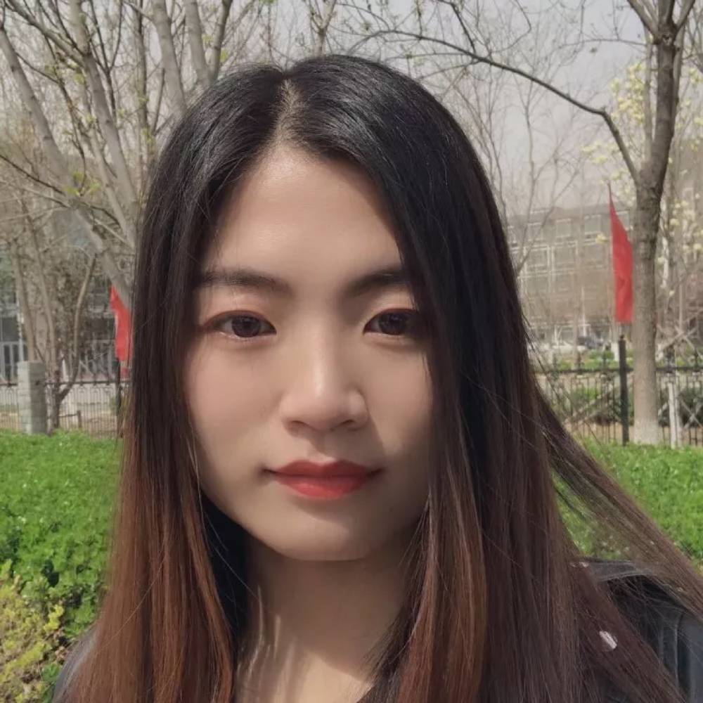机器猫有微笑的照片