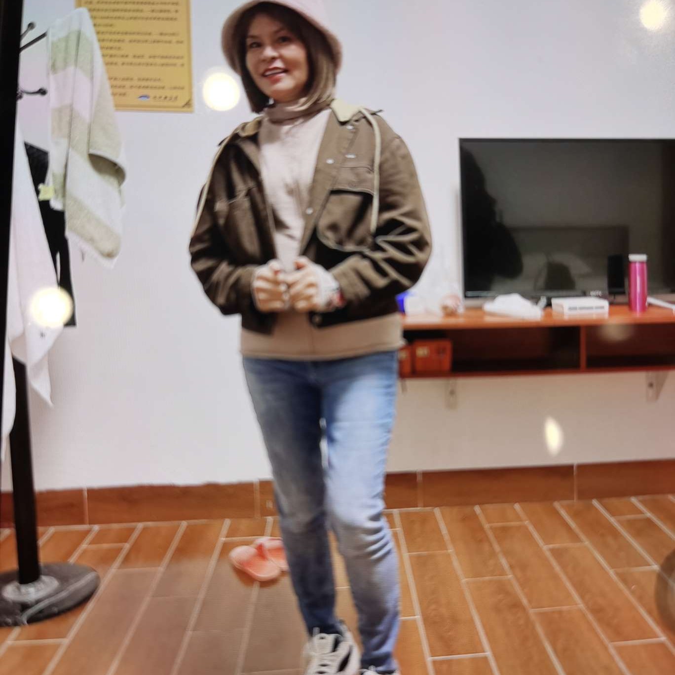 女少芳的照片