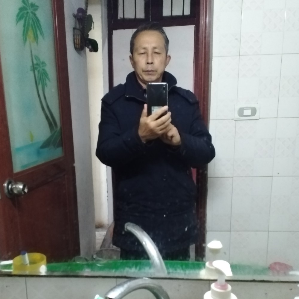 向昆妈的照片