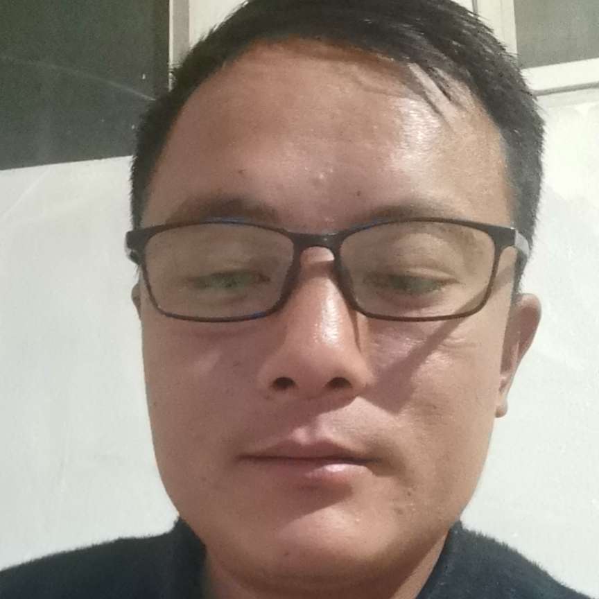 务实苦恋期待的照片