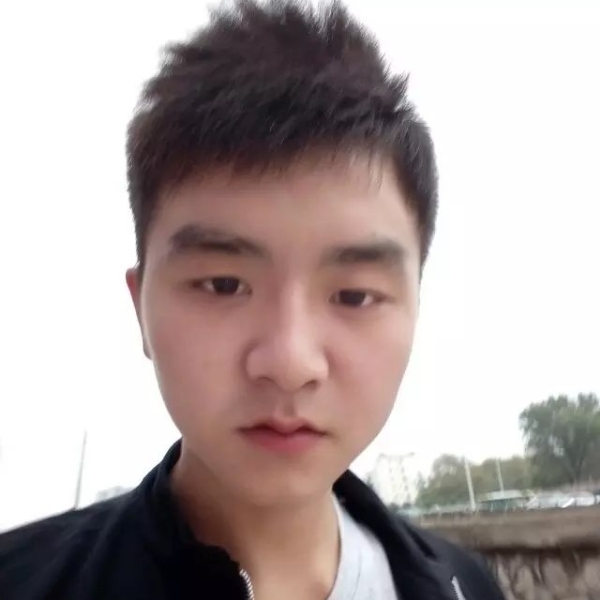 白昼绵密的照片