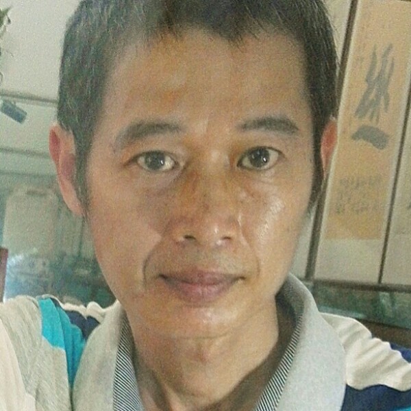 图翡的照片