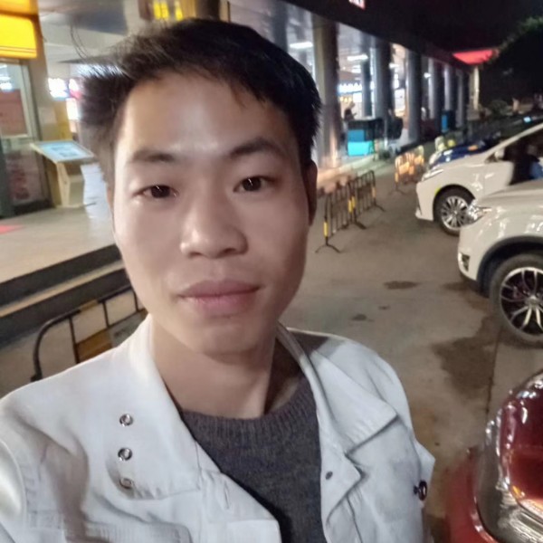 李勇明的照片