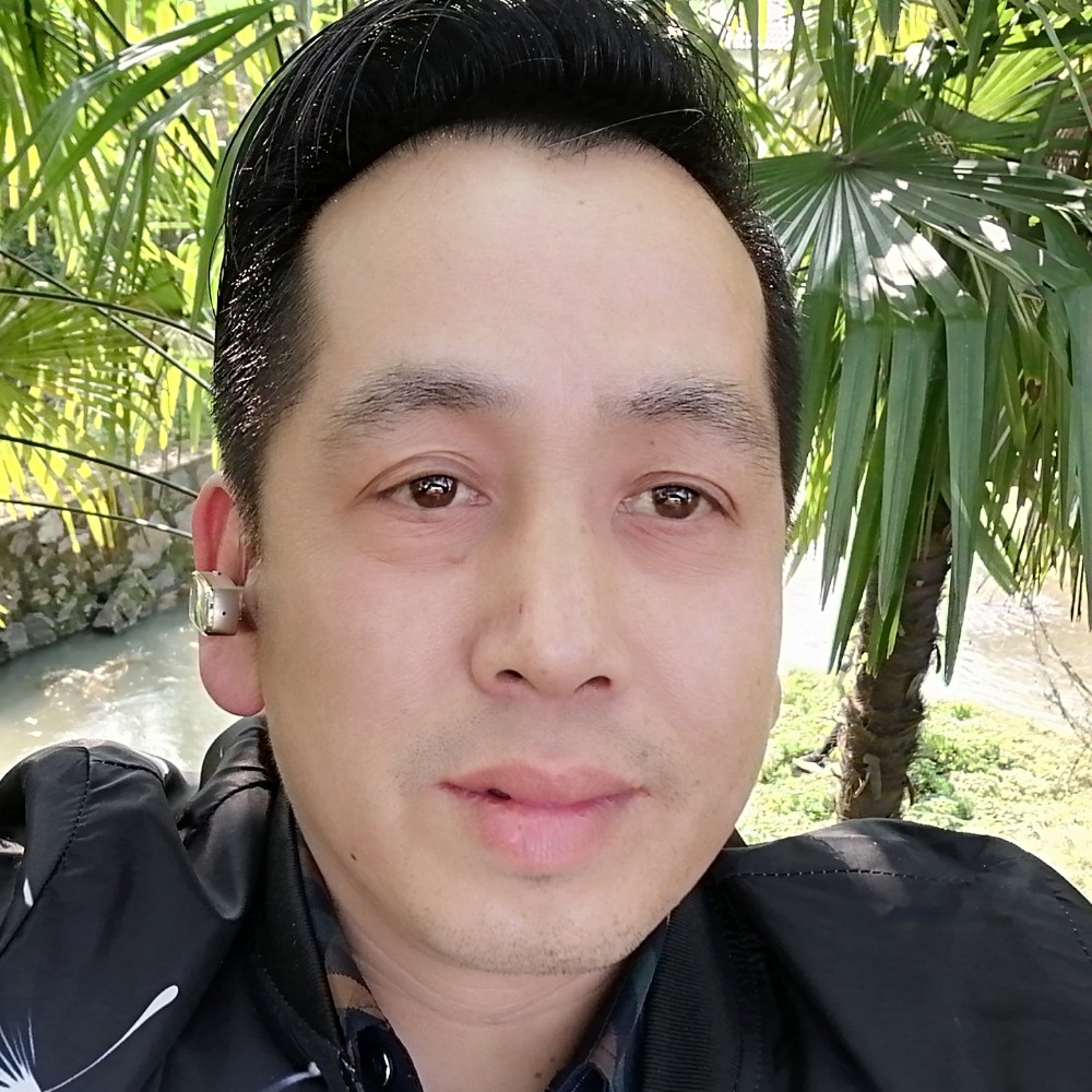 平常請篮球的照片