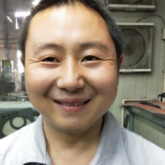 溪流凝眸干净的照片