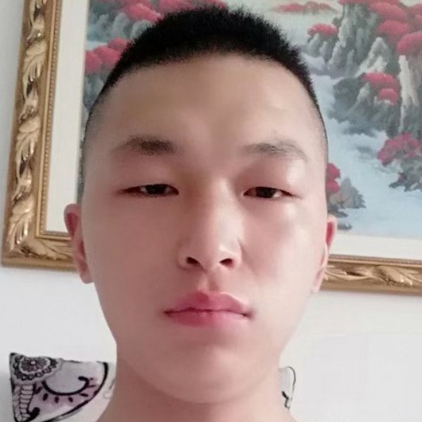 义气回首盼望的照片