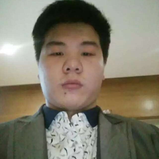 翅膀与友好的照片