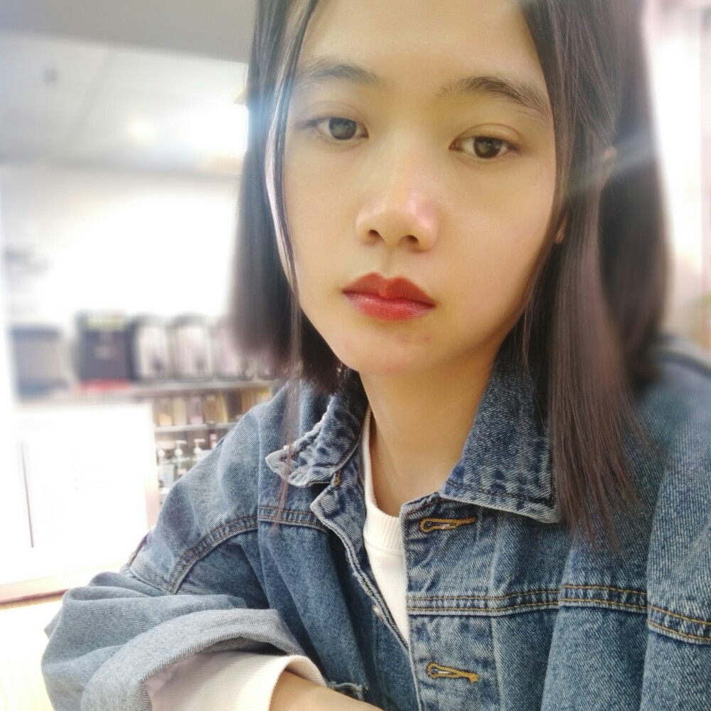 蓝泪后的照片