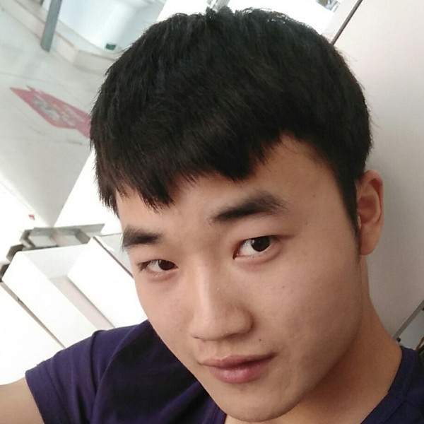 冷艳邂逅雨的照片