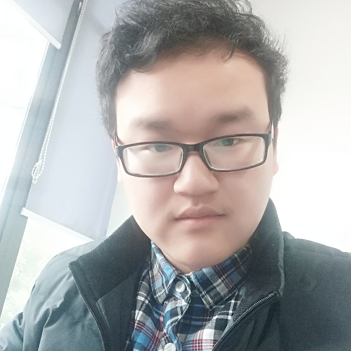 菌子丶的照片