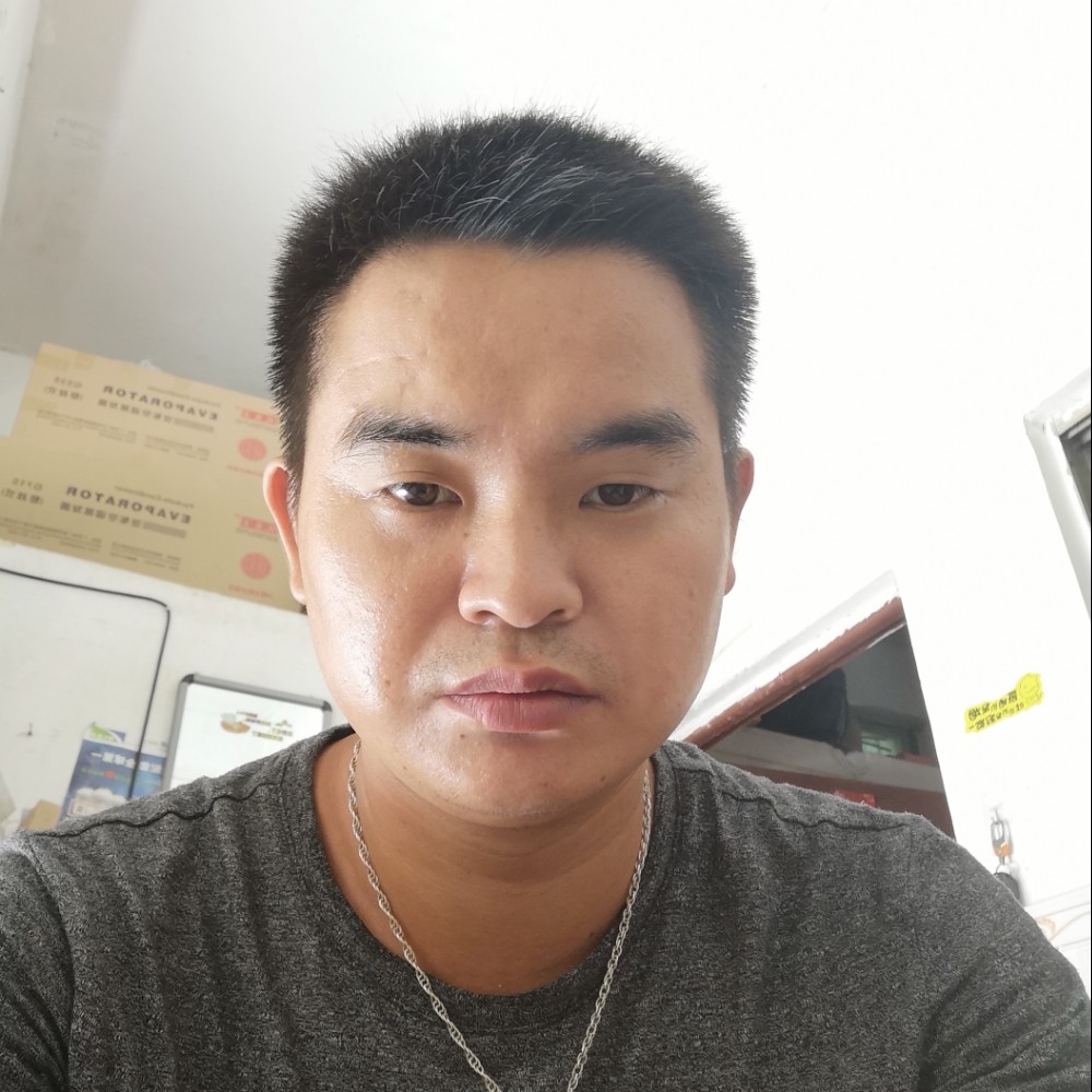 水影小巧的照片