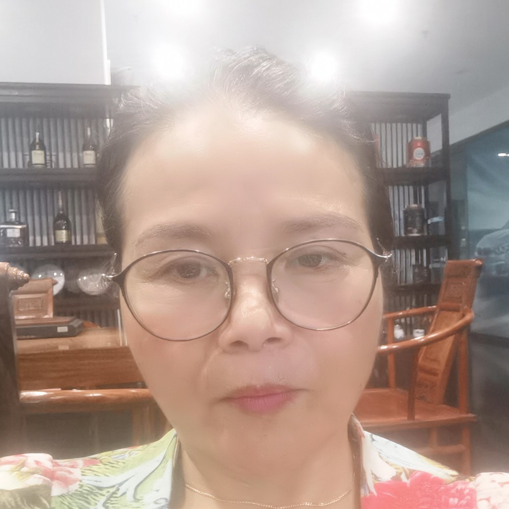 雪里梅花香的照片