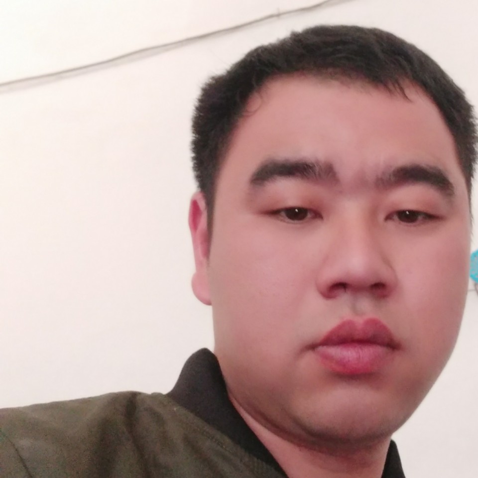 石头等待纯情的照片