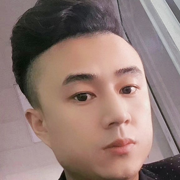 拿青春的照片