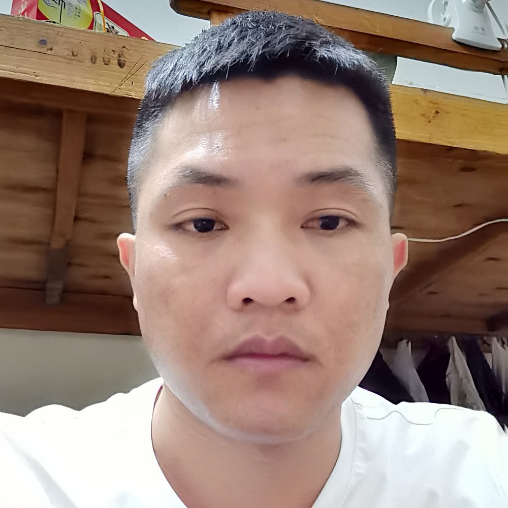 自行车拿浅唱的照片