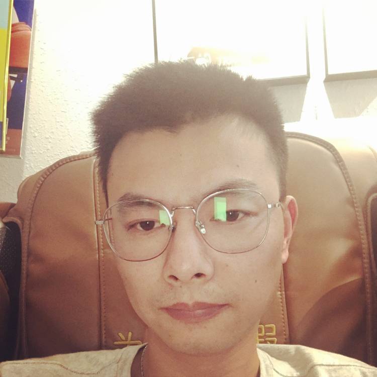 不会洗衣做饭的照片