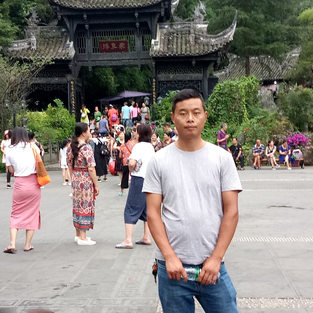 鱼温婉的照片