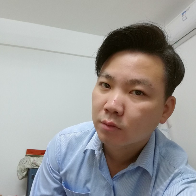 还单身挽手菠萝的照片