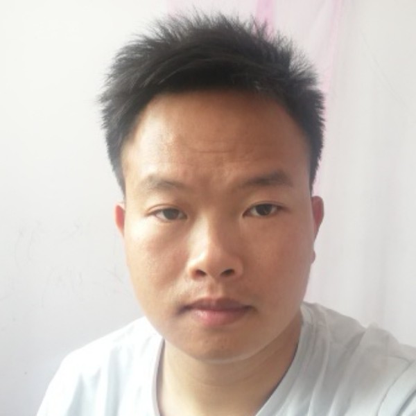 优美等待宝马的照片