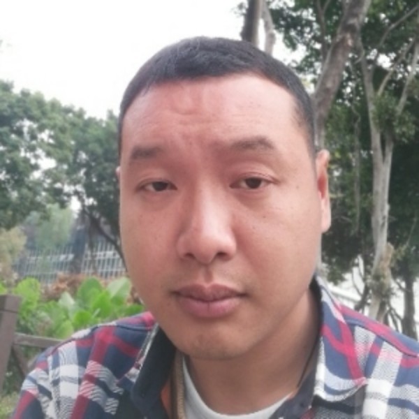动听方小松鼠的照片