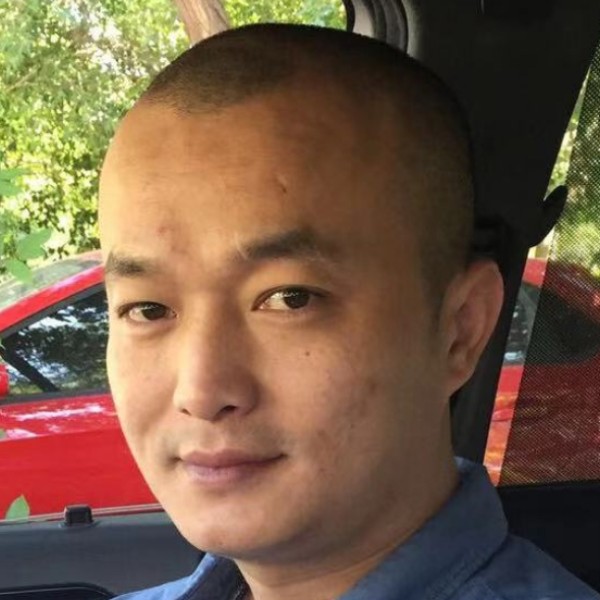 溪流拿怕黑的照片
