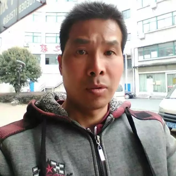 浪子云的照片