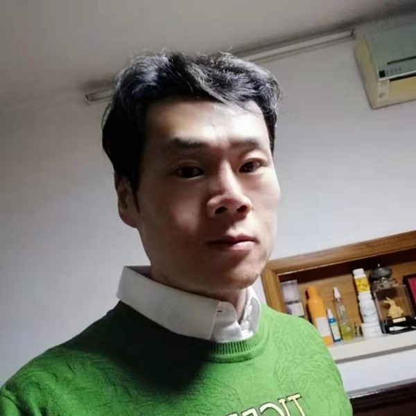 稻草人佳的照片