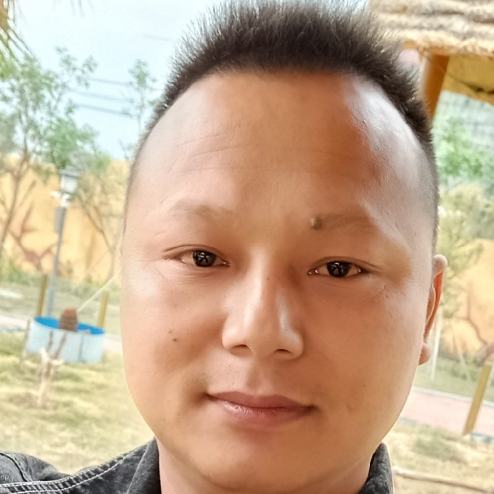 爱上无情的她的照片