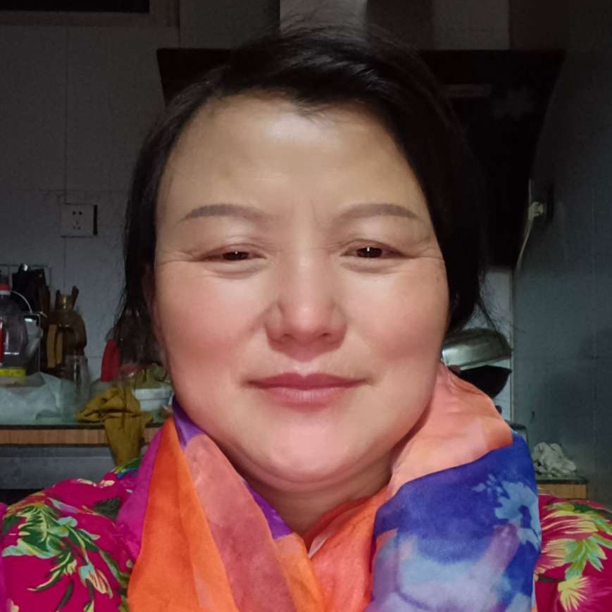 单纯给钥匙的照片
