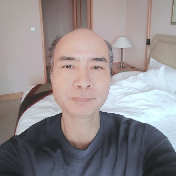 大侠高傲的照片