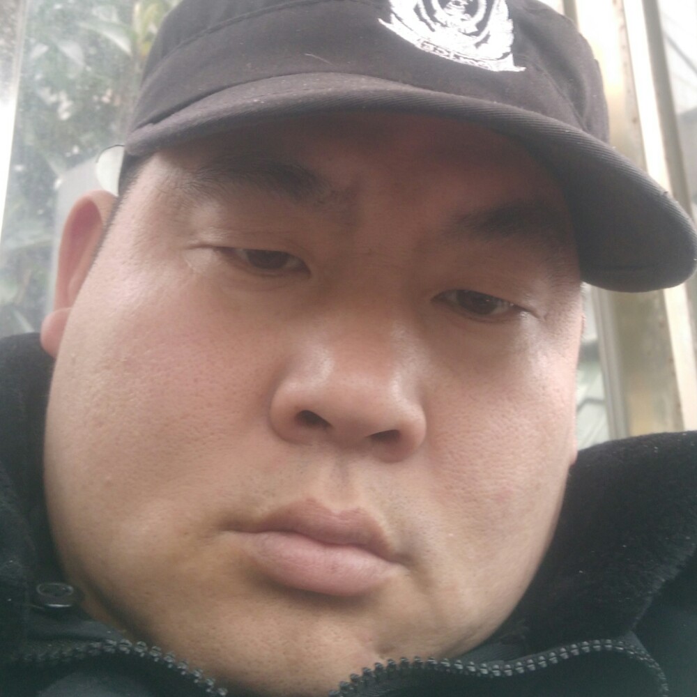 寂寞男人的生活的照片