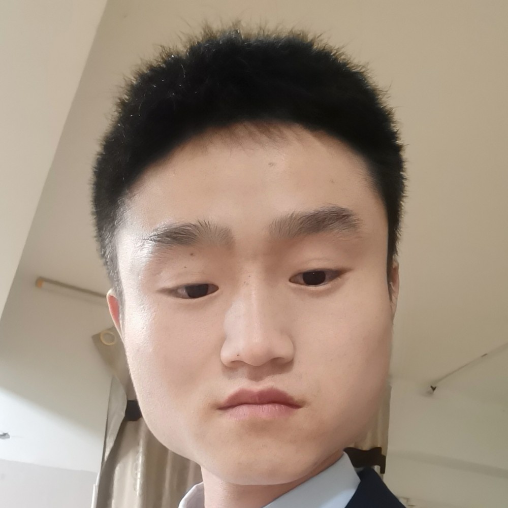 老迟到深拥茉莉的照片