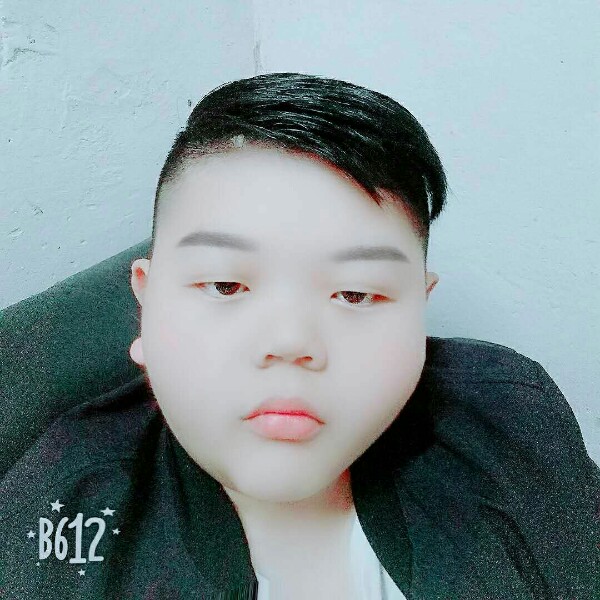 隐形背包的照片