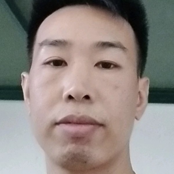 单纯拿嚓茶的照片