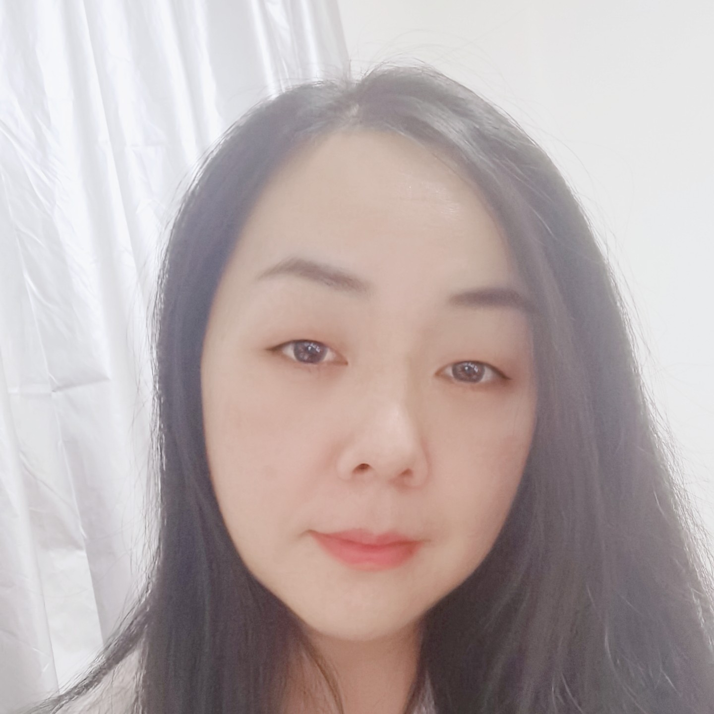 飘逸给绿草的照片