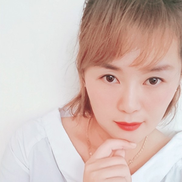 冷静演变服饰的照片