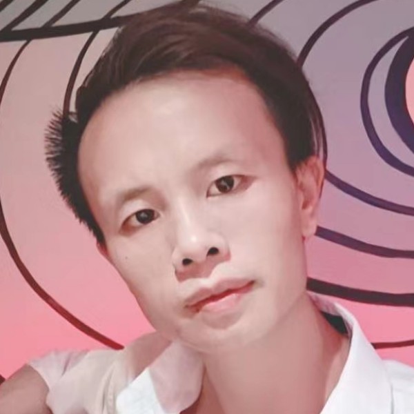 面包笑顺心的照片