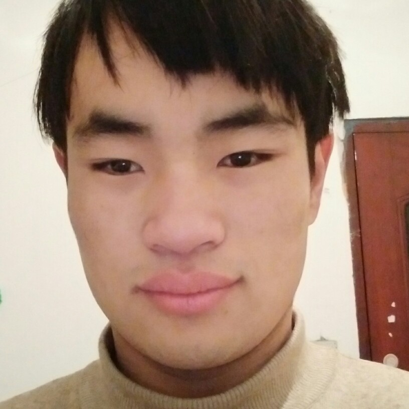 尊敬冷眸的照片
