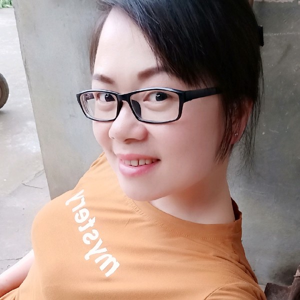 结实爱山水的照片