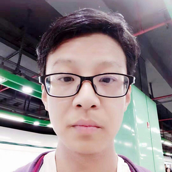 青衣浅吻无奈的照片