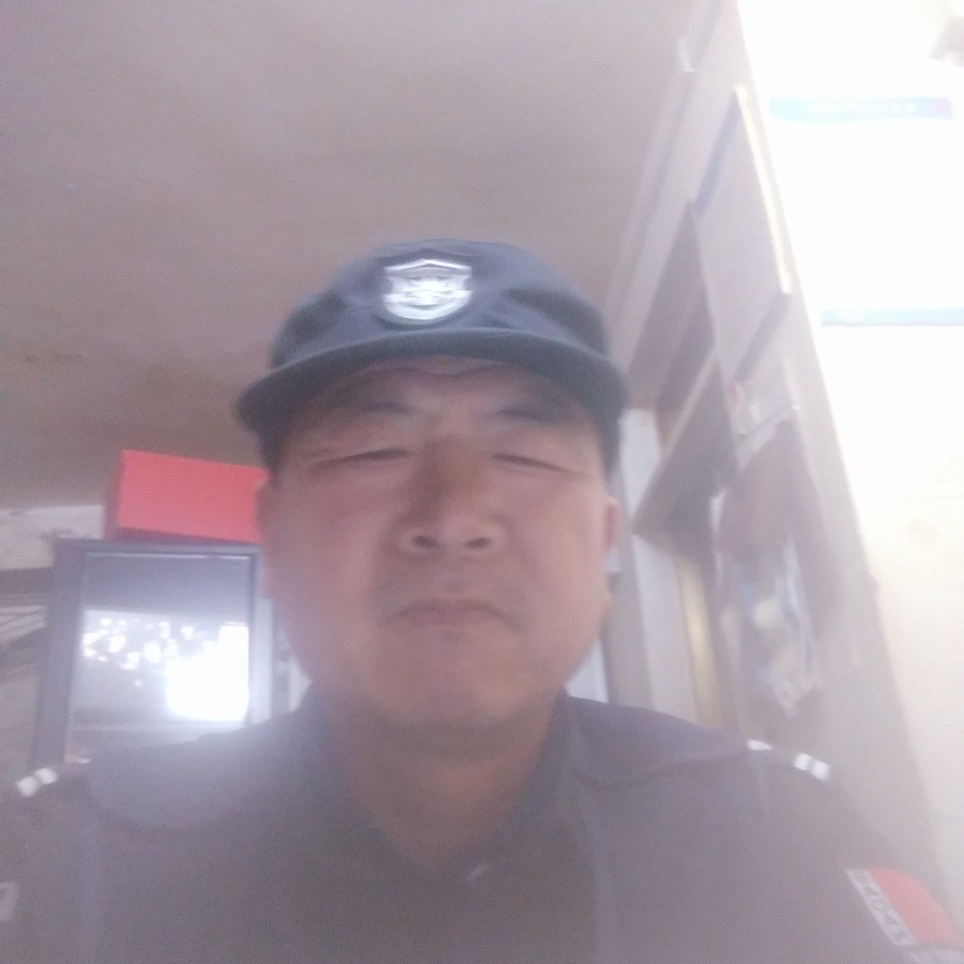 好男当自强的照片